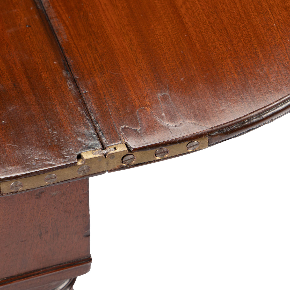 Federal flip top mahogany game table attributed to Samuel Field McIntire, 1810-15