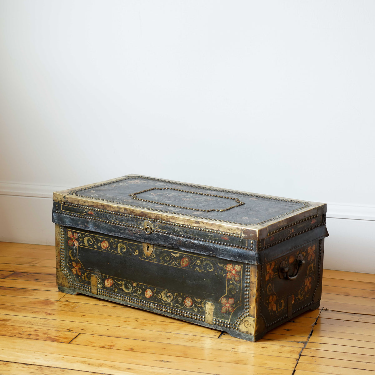 Chinese Export leather wrapped camphor wood trunk, c. 1825