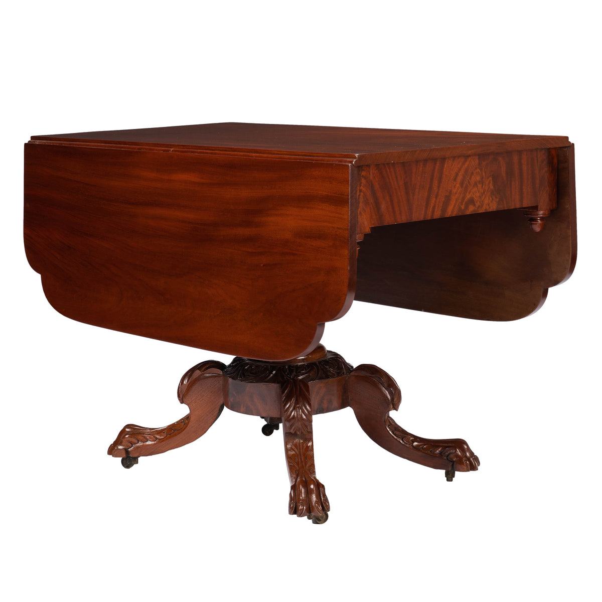 New York Neoclassic mahogany drop-leaf breakfast table, circa 1825