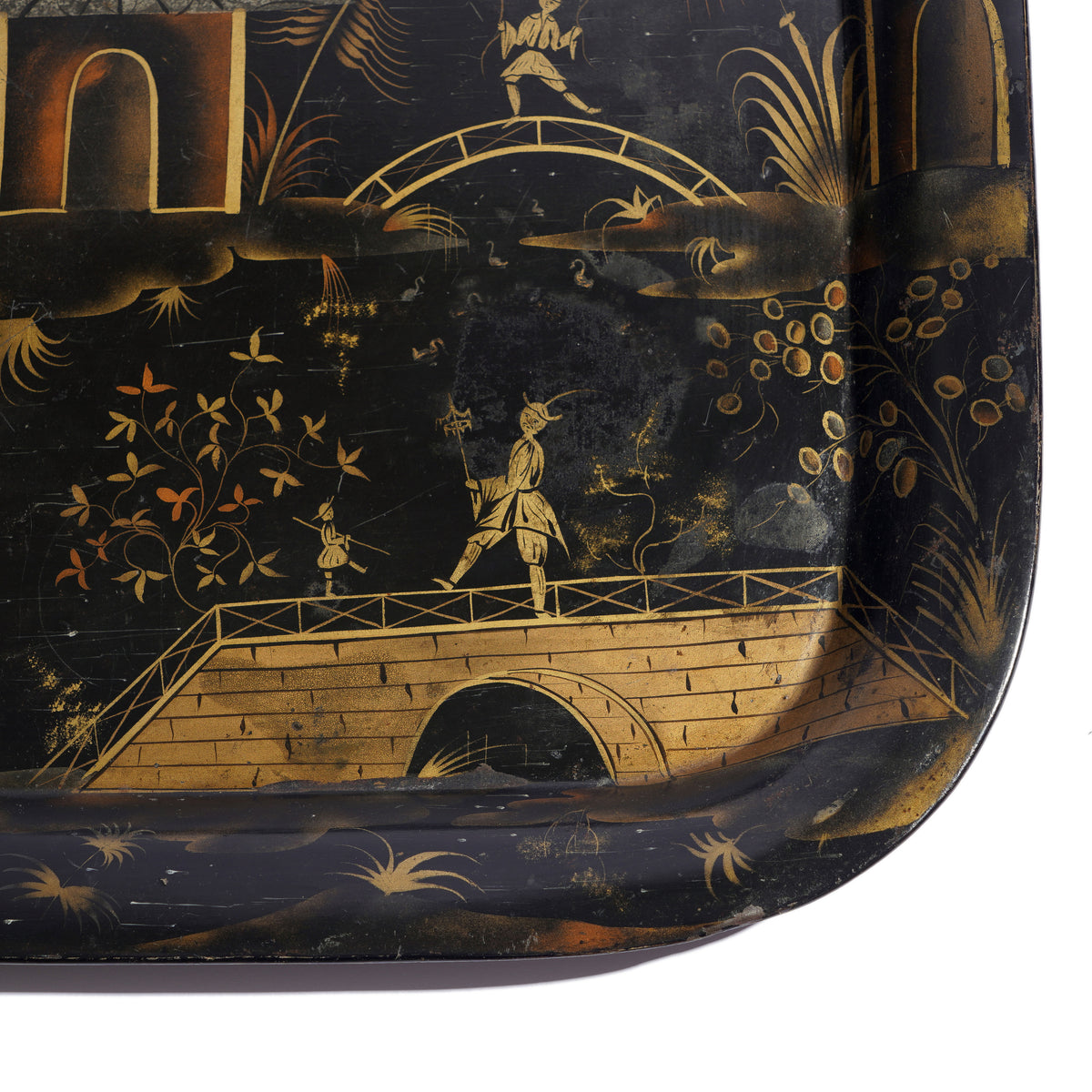 English Chinoiserie rolled rim tole tray, c. 1830