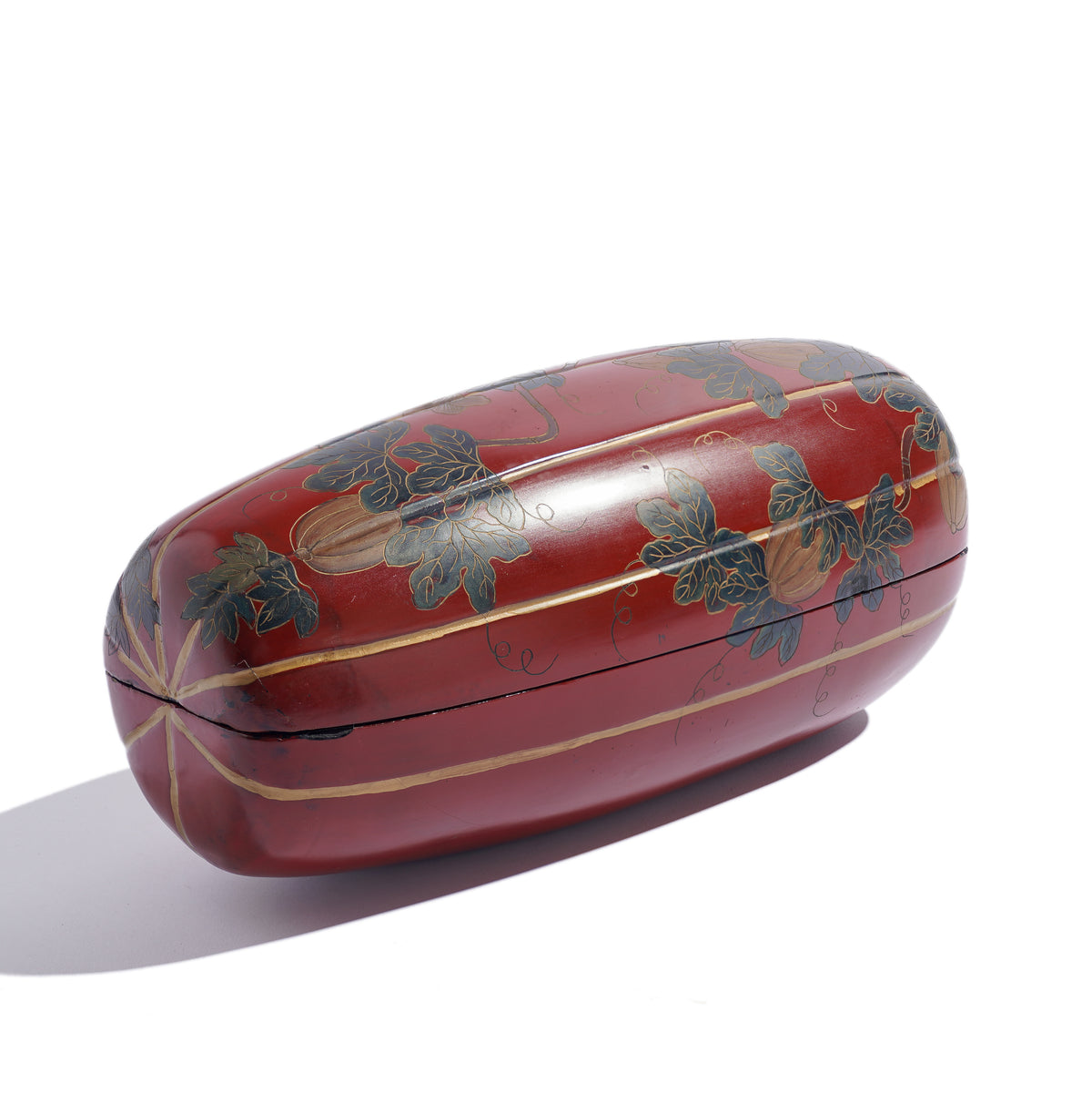 Japanese gourd form Maki-e red lacquered box, 1900-50