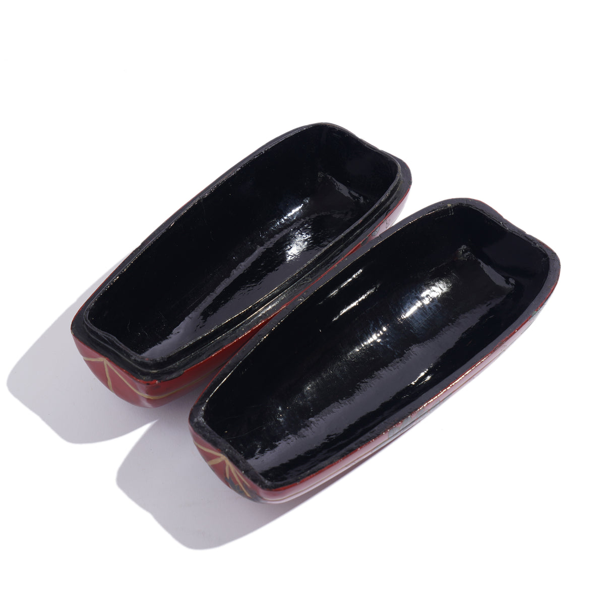 Japanese gourd form Maki-e red lacquered box, 1900-50